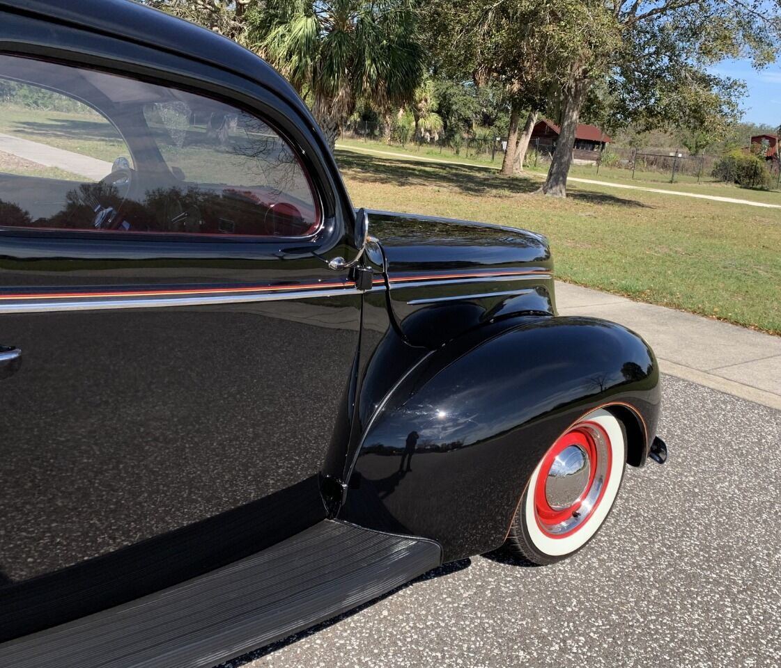 1939 Ford Deluxe 36