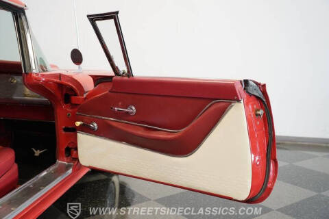 1959 Ford Thunderbird