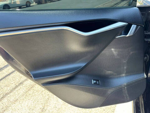 2014 Tesla Model S