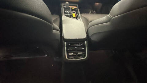 2024 Volvo XC90 B6 Plus Bright Theme 7P