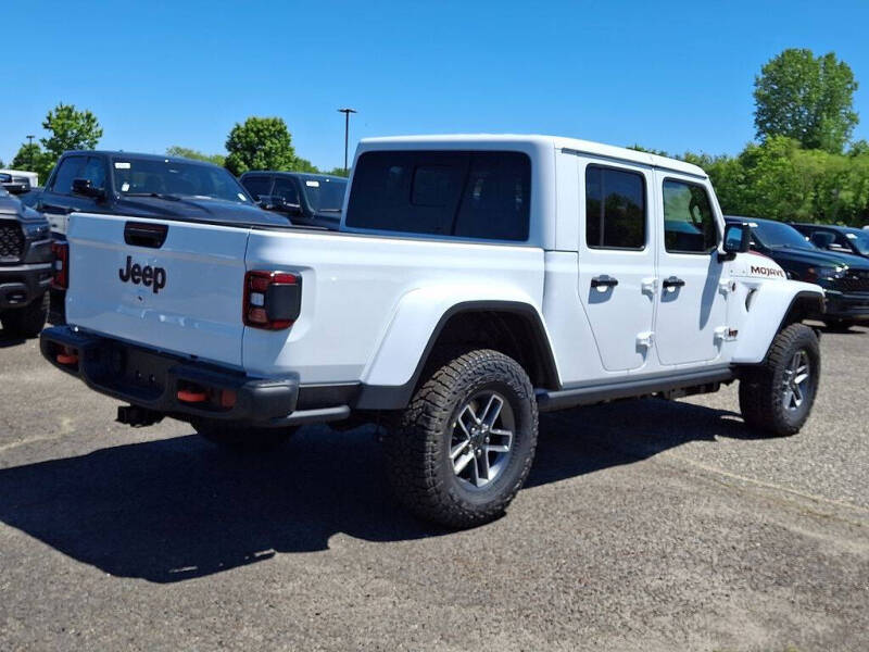 2026 Jeep Gladiator Mojave X