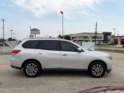 2014 Nissan Pathfinder SL