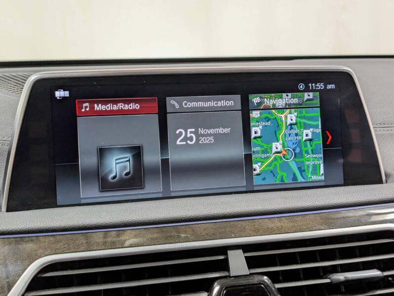 2018 BMW 7 Series 740e xDrive iPerformance