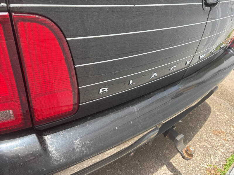 2002 Lincoln Blackwood