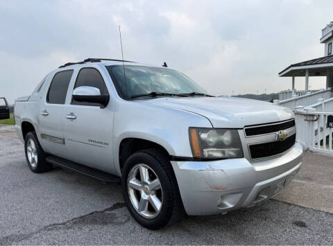 2011 Chevrolet Avalanche LT