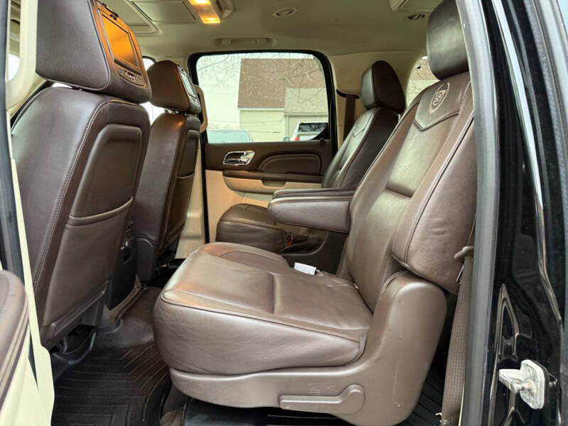 2014 Cadillac Escalade ESV Platinum