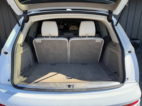 2012 Audi Q7 3.0 quattro TDI Premium Plus