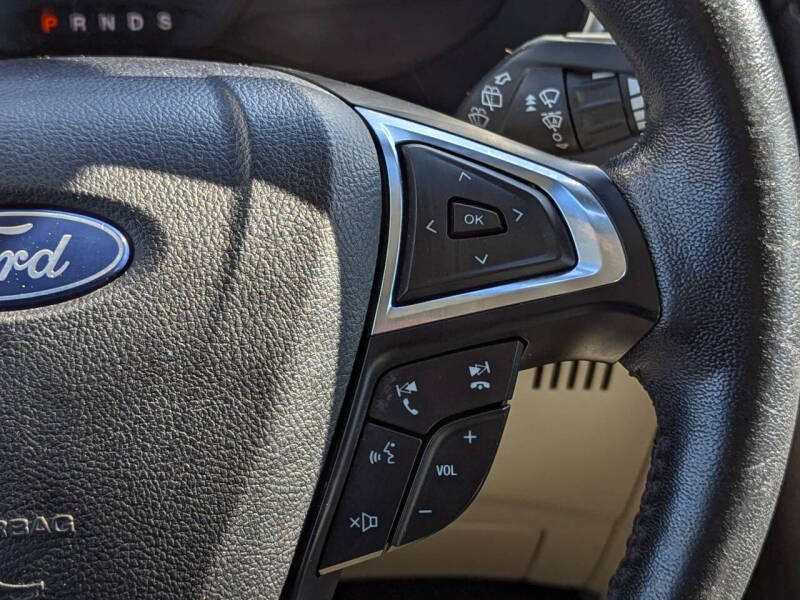 2021 Ford Edge Titanium