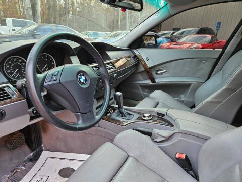 2004 BMW 5 Series 525i