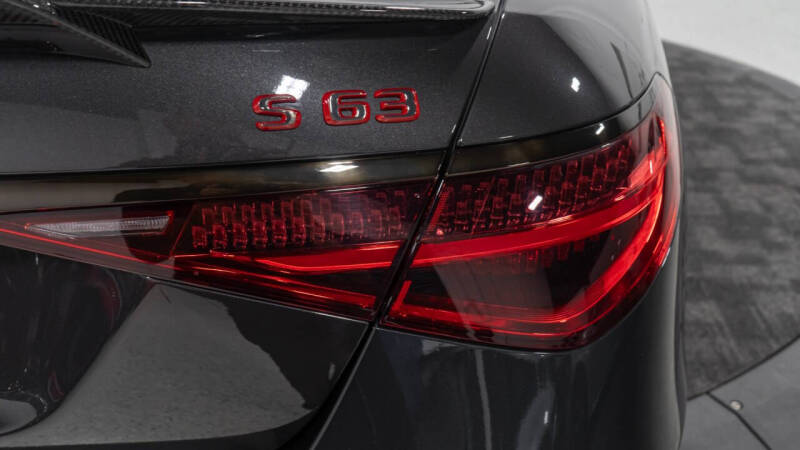 2025 Mercedes-Benz S-Class AMG S 63 E Performance