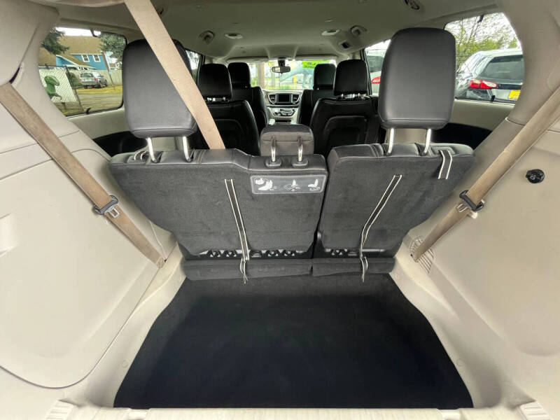 2018 Chrysler Pacifica Touring L