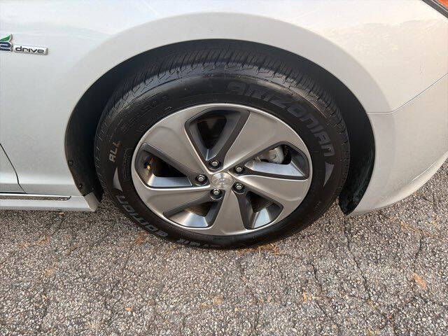 2016 Hyundai Sonata Hybrid