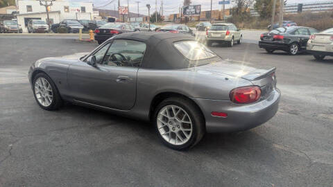 2002 Mazda MX-5 Miata SE