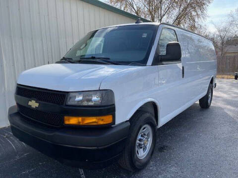 2023 Chevrolet Express 2500