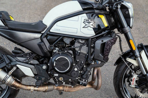 2022 CFMoto 700CL-X Sport