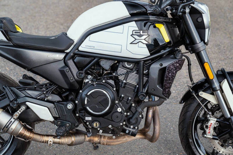 2022 CFMoto 700CL-X Sport