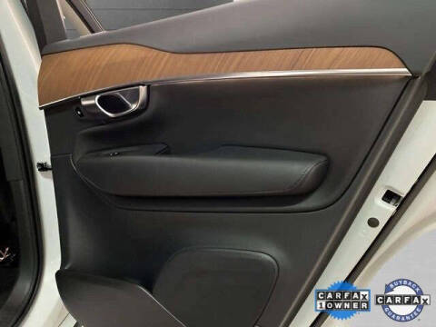 2025 Volvo XC90 B6 Plus Bright Theme 7P