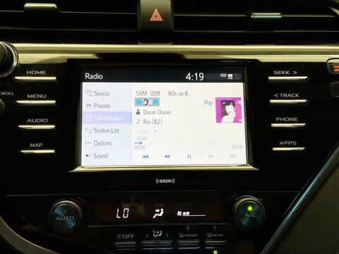 2020 Toyota Camry SE