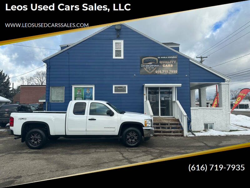 2013 Chevrolet Silverado 1500 for sale at Leos Used Cars Sales, LLC in Grand Rapids MI