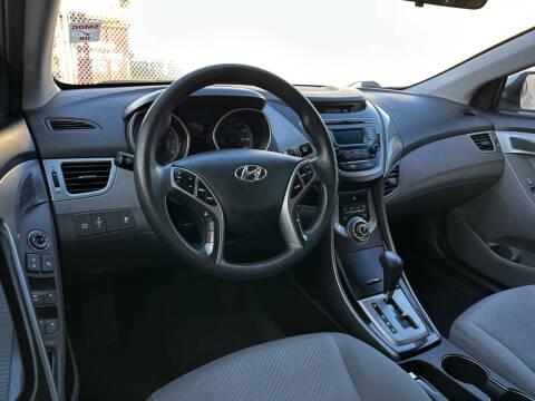 2013 Hyundai Elantra GLS