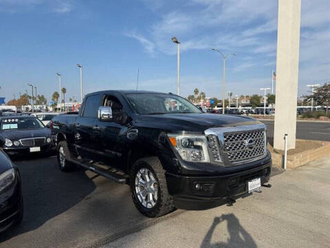 2016 Nissan Titan XD SL