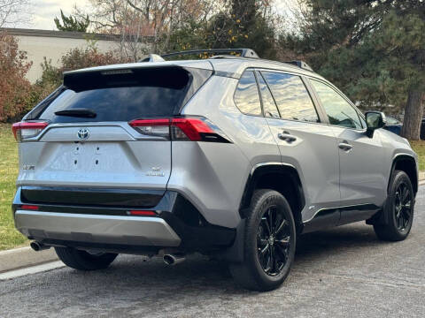 2023 Toyota RAV4 Hybrid SE
