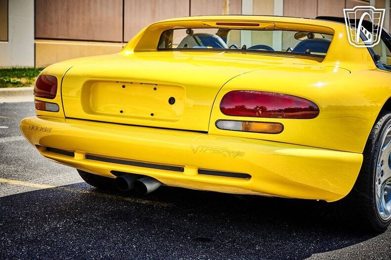 2001 Dodge Viper RT/10