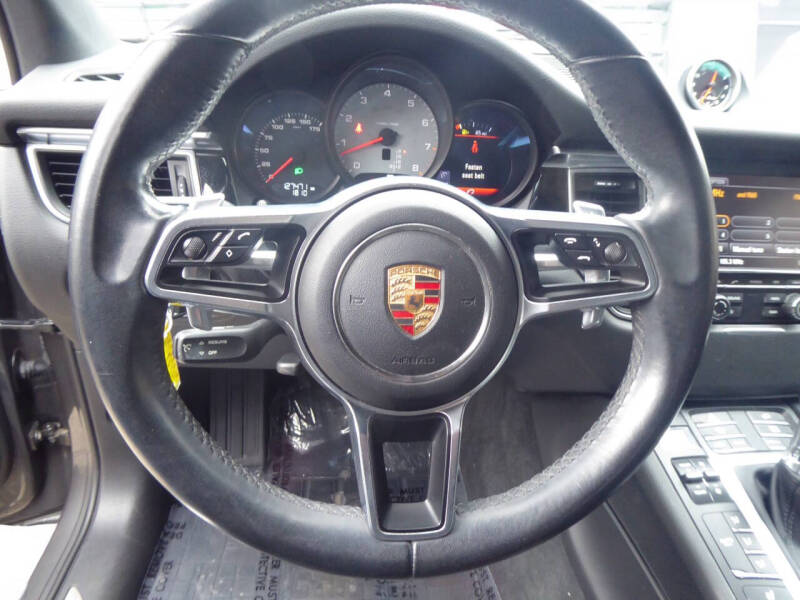 2015 Porsche Macan S
