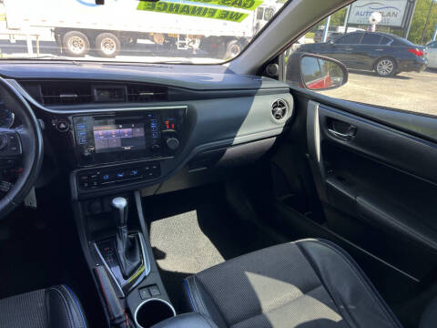 2018 Toyota Corolla SE