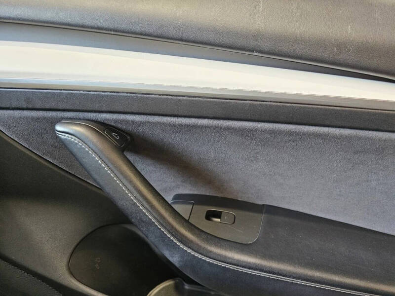 2021 Tesla Model 3 Performance