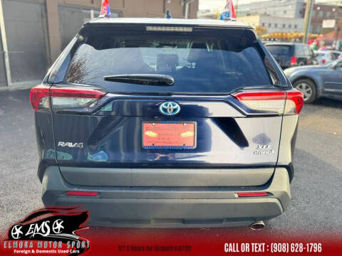 2024 Toyota RAV4 Hybrid XLE Premium