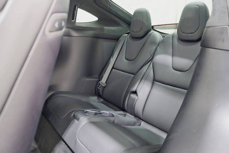 2022 Tesla Model X Plaid