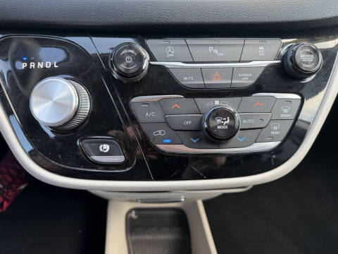 2018 Chrysler Pacifica Touring Plus