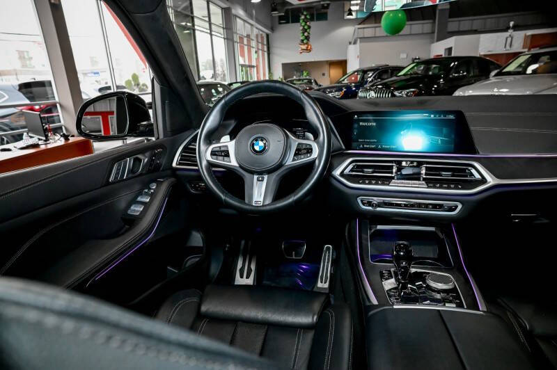2022 BMW X7 xDrive40i