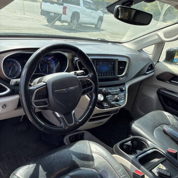2019 Chrysler Pacifica Touring L