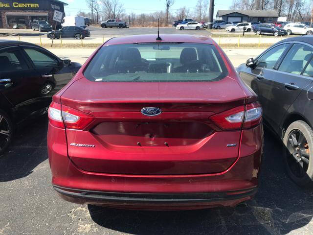 2016 Ford Fusion SE