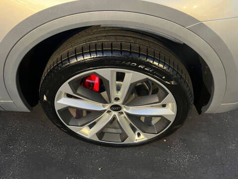 2025 Audi Q5 quattro S line Prem Plus 45 TFSI