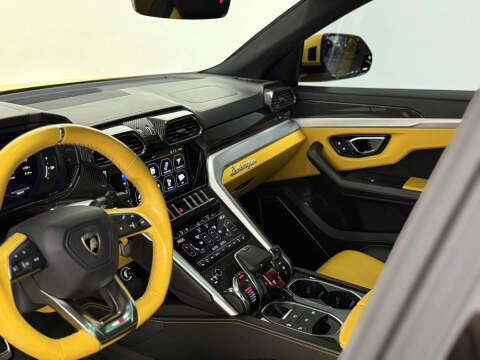 2021 Lamborghini Urus