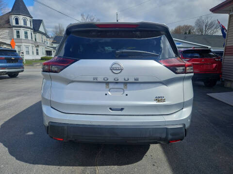 2024 Nissan Rogue S