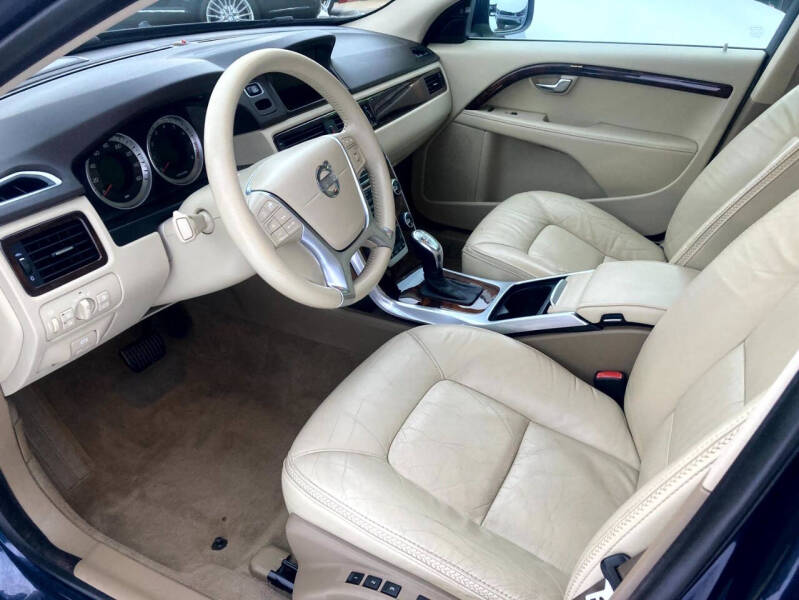 2013 Volvo XC70 T6 Platinum