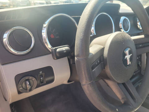 2007 Ford Mustang GT Deluxe