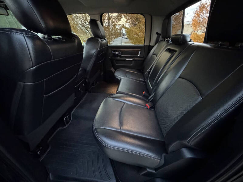 2017 RAM 3500 Laramie