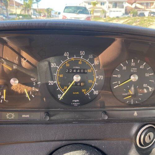 1982 Mercedes-Benz 300-Class