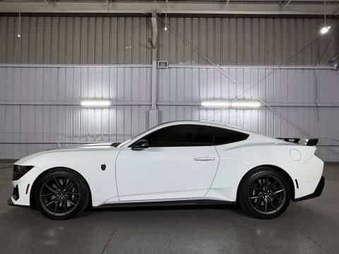 2024 Ford Mustang Dark Horse