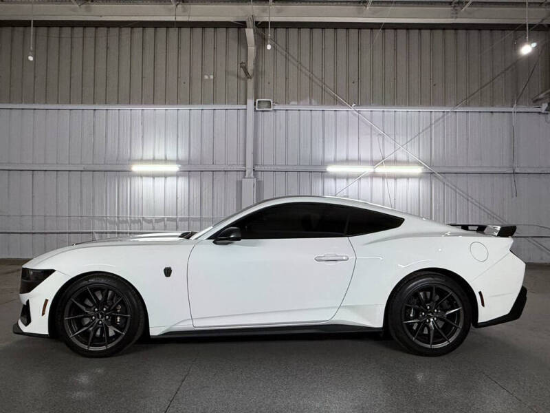 2024 Ford Mustang Dark Horse