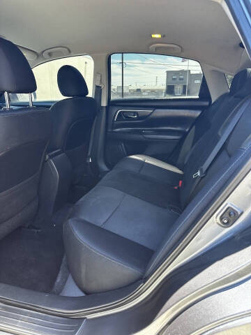 2018 Nissan Altima 2.5 SR