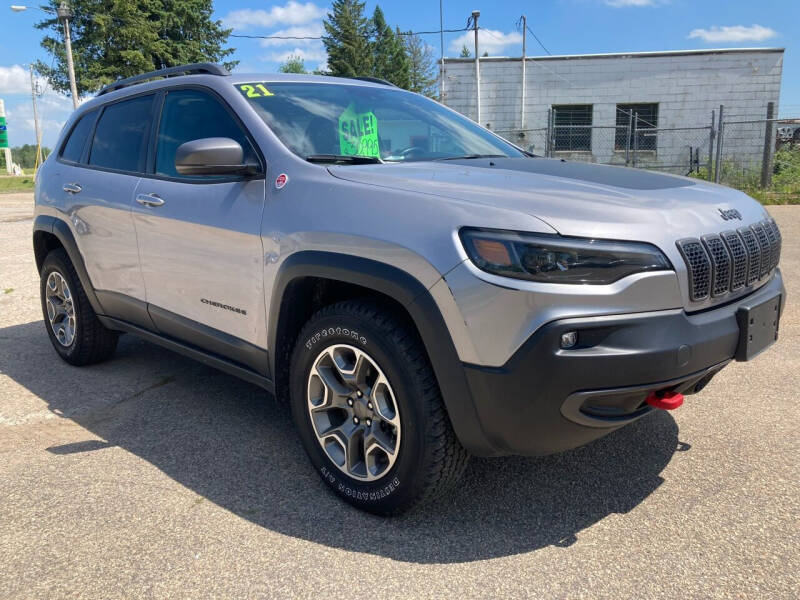 2021 Jeep Cherokee for sale at SUNSET CURVE AUTO PARTS INC in Weyauwega WI