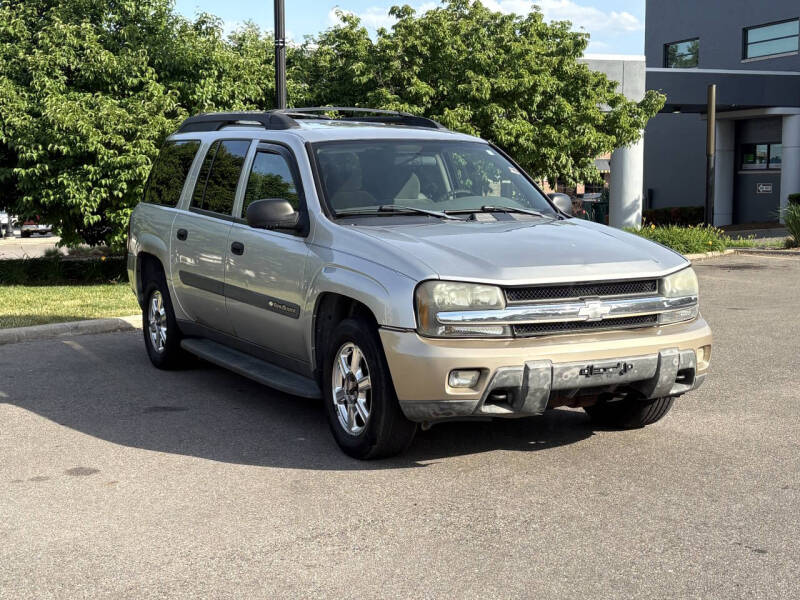 2004 Chevrolet TrailBlazer EXT LS