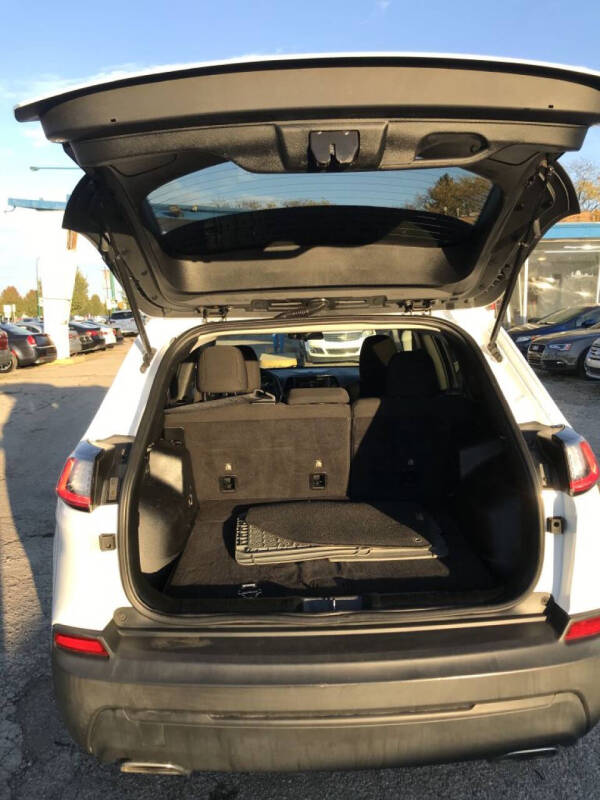 2019 Jeep Cherokee Latitude