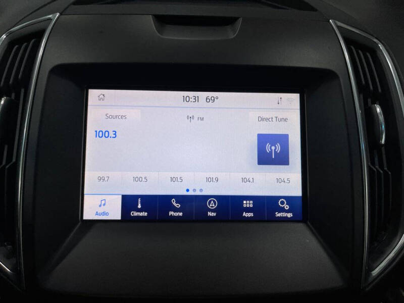 2020 Ford Edge Titanium